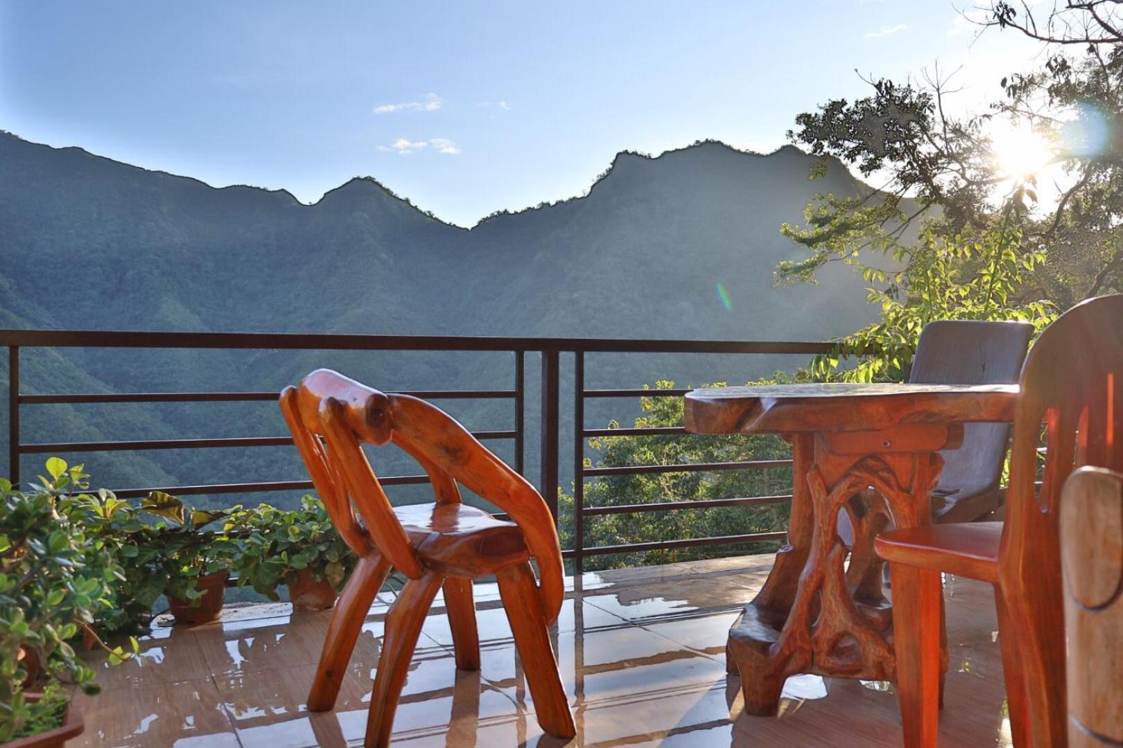 Overlooking The Rice Terraces Banaue Exterior photo